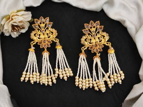 High Gold Polish Pearl Antique Jewellery North Style Clustered Pearl Antique Earrings