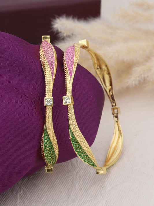 Isha Bangles (Set of 2)