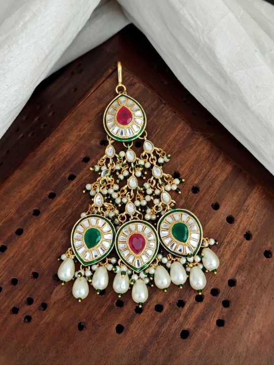 Antique Jewellery High Gold Polish Fancy designer ruby green Hair Accessories Pasa