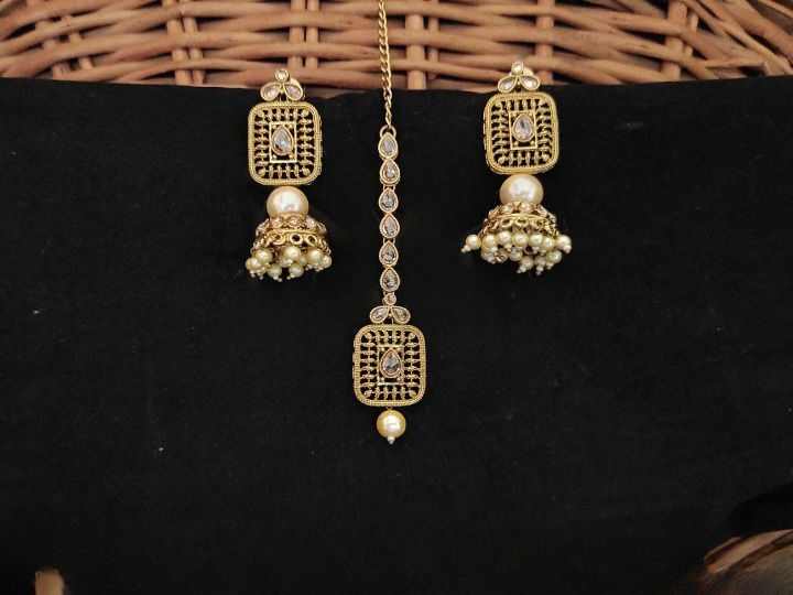 Antique Designer Mehendi Polish Clustered Pearl Party wear pearl stone  Maang Tikka With Earrings