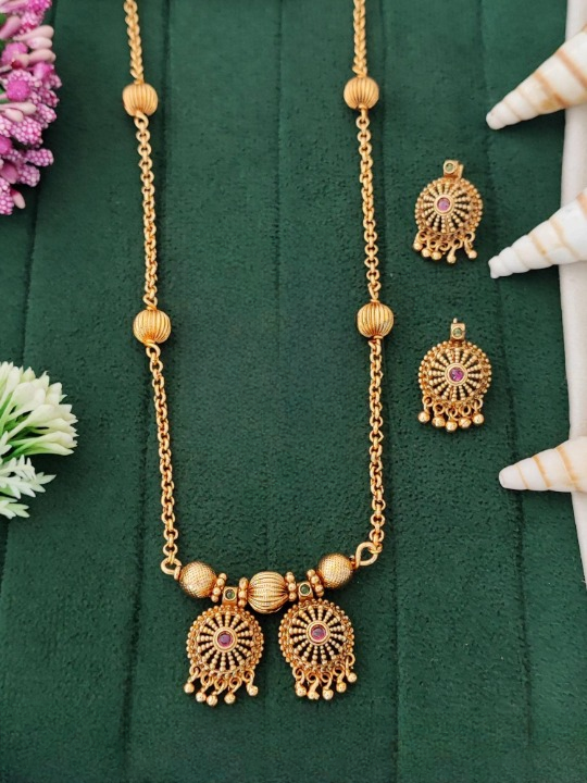 Antique High Gold Polish Designer Party Wear Ruby Green Pendant Set