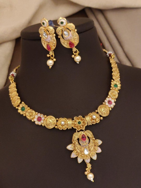 Beautiful Designer Pearl Party Wear Necklace Set