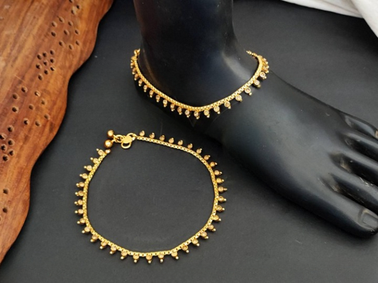 Beautiful Design High Gold Polish Full Stone Part Wear Payal