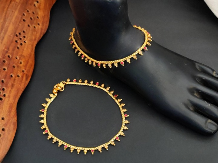 Beautiful Design  ruby High Gold Polish Full Stone Part Wear Payal