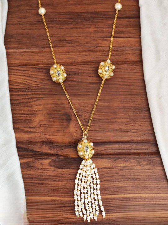 Antique Jewellery High Gold Polish Clusterpearl Antique Pendant Set