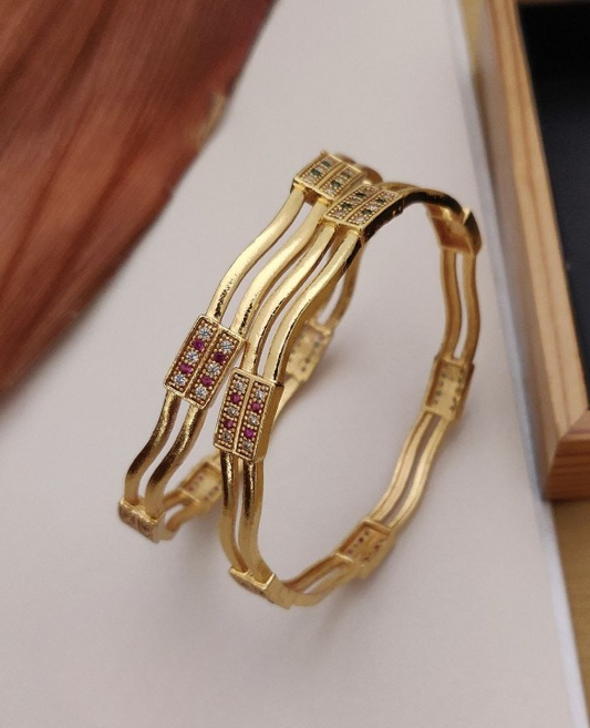 Classic High Gold Finish Ruby Bangle