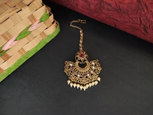 Chand Shape Round Stone Desgner Antique Maang Tikka