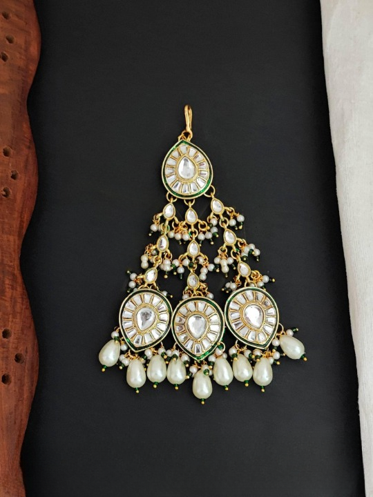 Antique Jewellery High Gold Polish Fancy designer pearl Hair Accessories Pasa