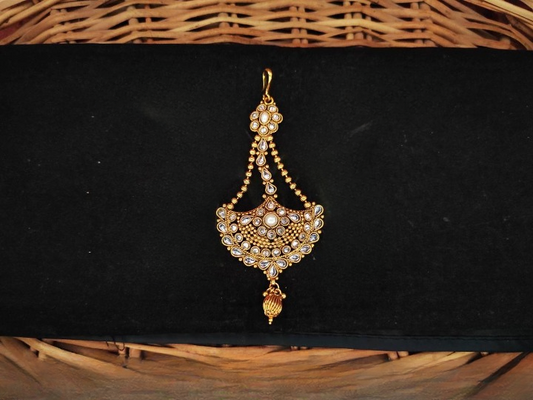 Designer High Gold Polish Party wear Designer Hair White Accessories Passa