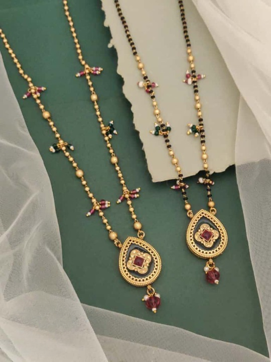 Rajwada RubyDrop Heritage Pendant Dokiya