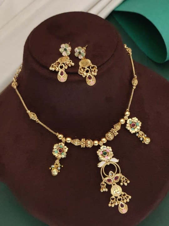 New Heritage Dokiya Necklace Set