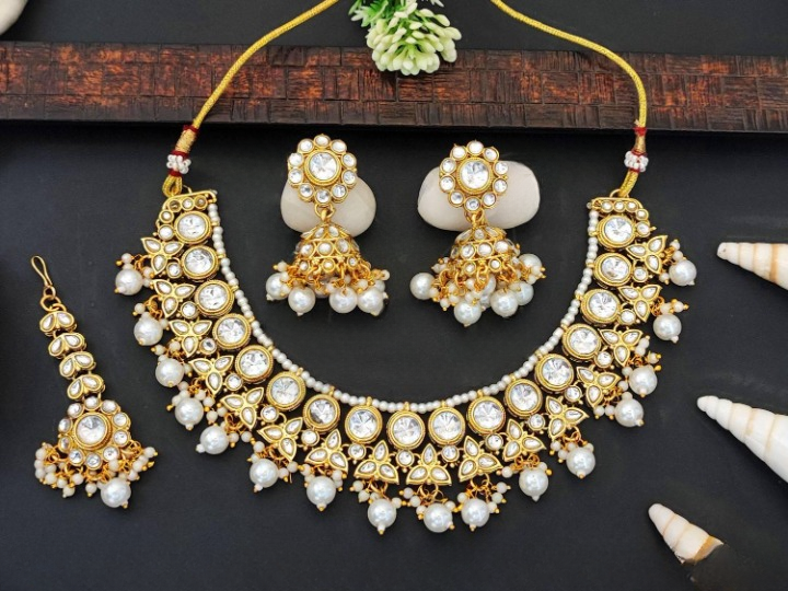 Kundan Clustered Pearl High Gold Polish Necklace Set