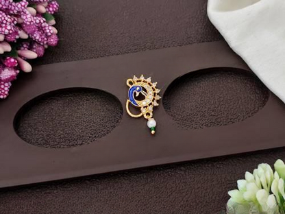 Antique Design High Gold Polish Party Wear White Nath