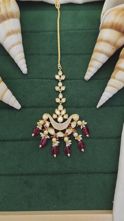 Elegant High Gold Ruby Maang Tikka in Leafy Motif